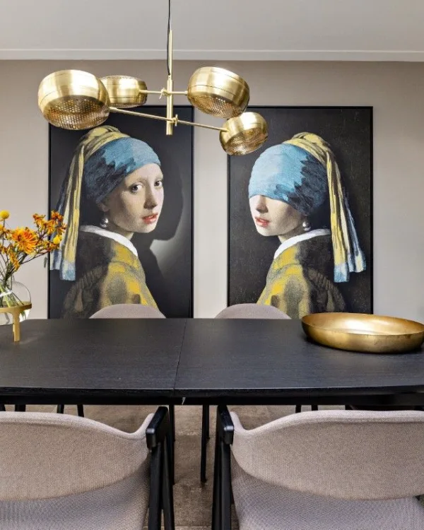 Tijdloze klassieke woonstijl in eetkamer