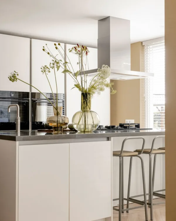 Basic naturel keuken in Groot Ammers - vtwonen