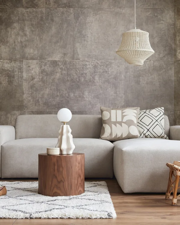 Wandbekleding leer Belledo bruin gemeleerd sfeerbeeld woonkamer liggend klein