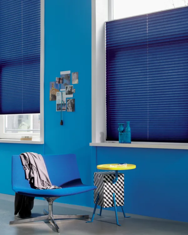 Blauwe plissé magneetstrip