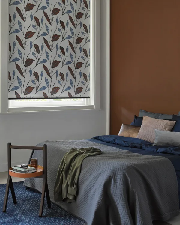 Rolgordijn in de slaapkamer