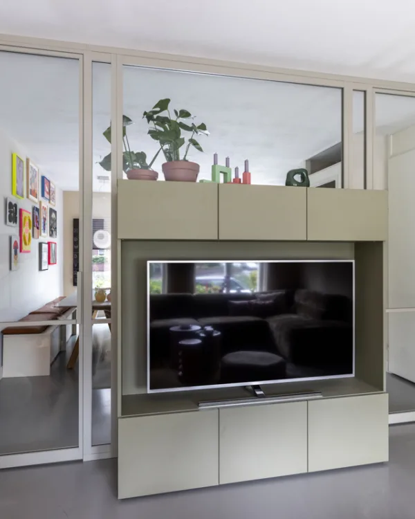 Televisiekast op maat in de woonkamer