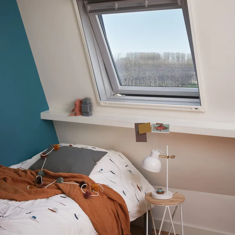 Rolvliegenraam voor een draaikiepraam