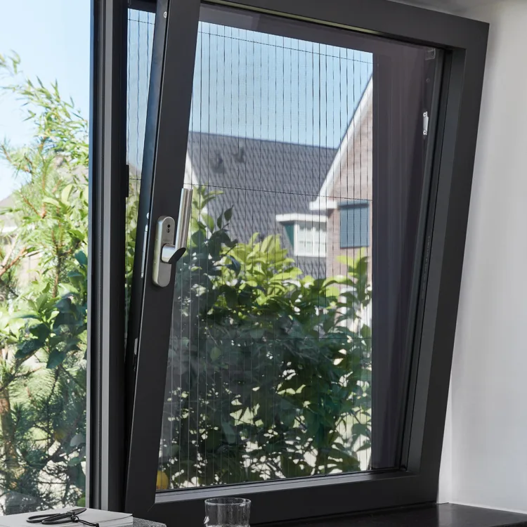 Vliegenramen voor draaikiepramen