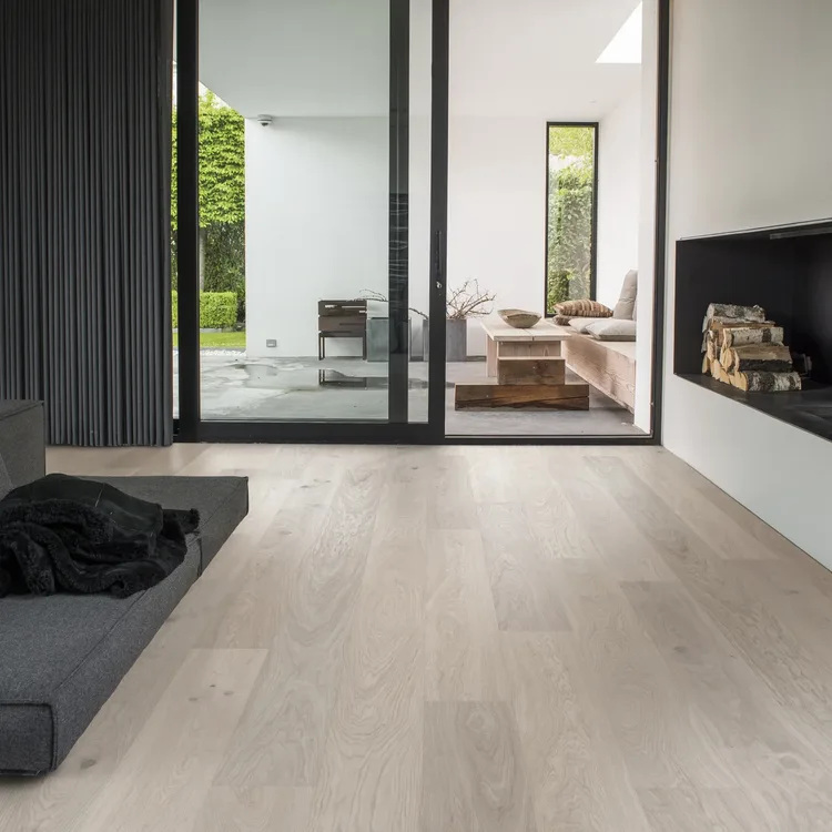 Bjelin Woodura XXL Nature Viarp Powder White | Projectfoto